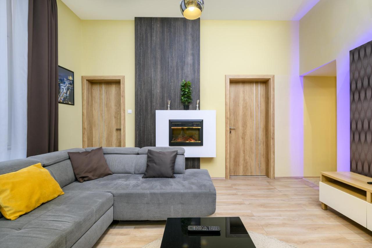 Downtown Deluxe-Two Bedroom Apartment With Sauna Budapešť Exteriér fotografie