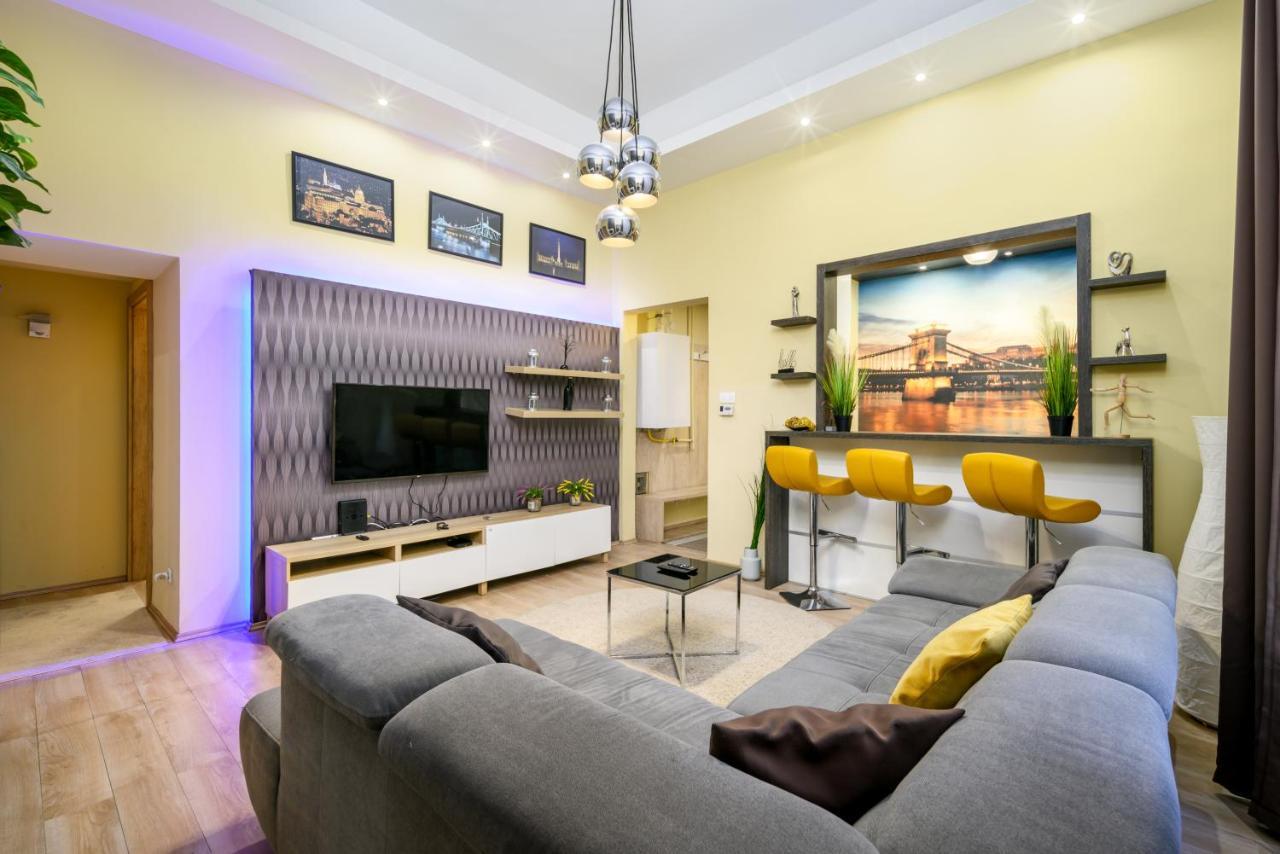 Downtown Deluxe-Two Bedroom Apartment With Sauna Budapešť Exteriér fotografie