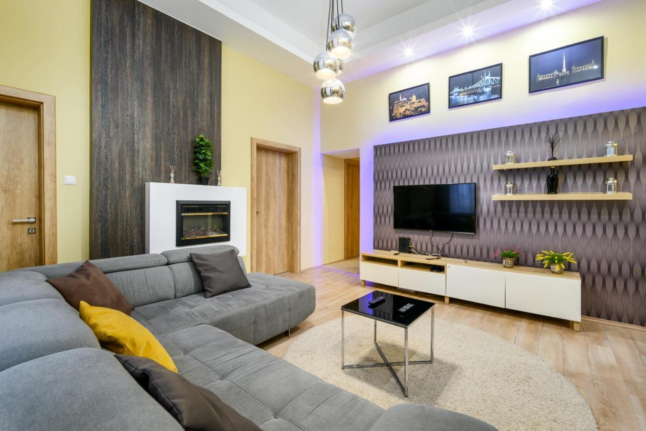 Downtown Deluxe-Two Bedroom Apartment With Sauna Budapešť Exteriér fotografie