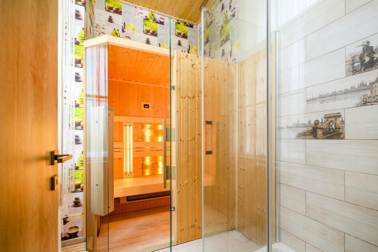 Downtown Deluxe-Two Bedroom Apartment With Sauna Budapešť Exteriér fotografie